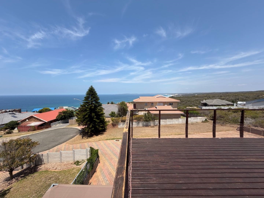 4 Bedroom Property for Sale in Dana Bay Western Cape